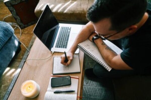 Poorpostureathome-1 Employment Law Newsletter November 2023 | Consensus HR - Herts, Beds